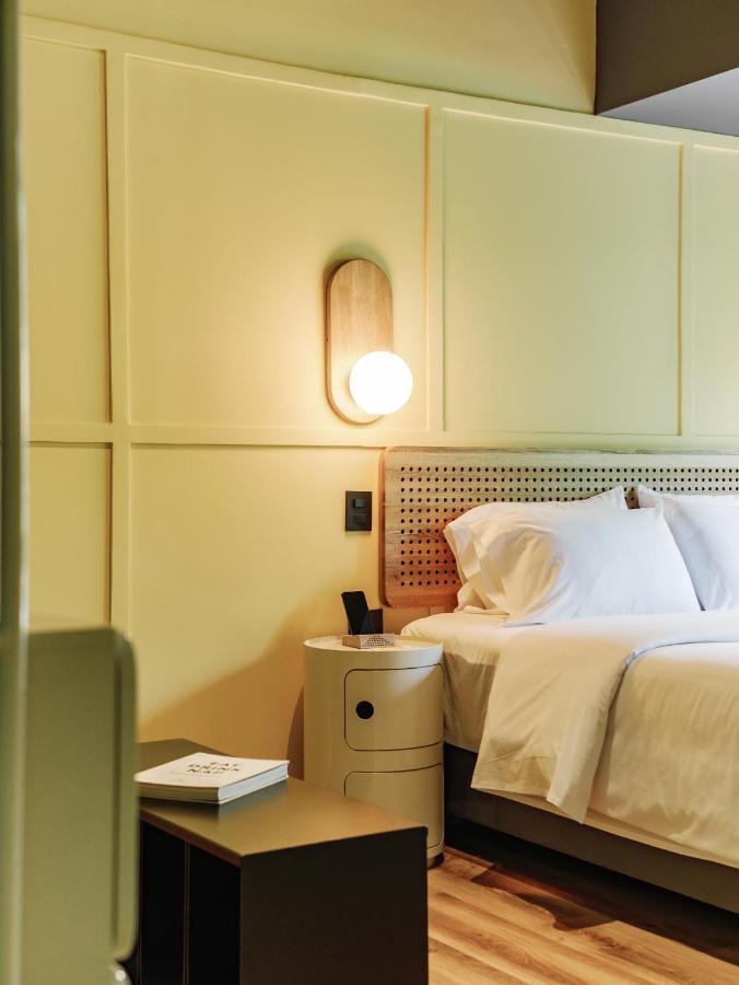 The Somos Flats Provenza - Self Check-in 4*