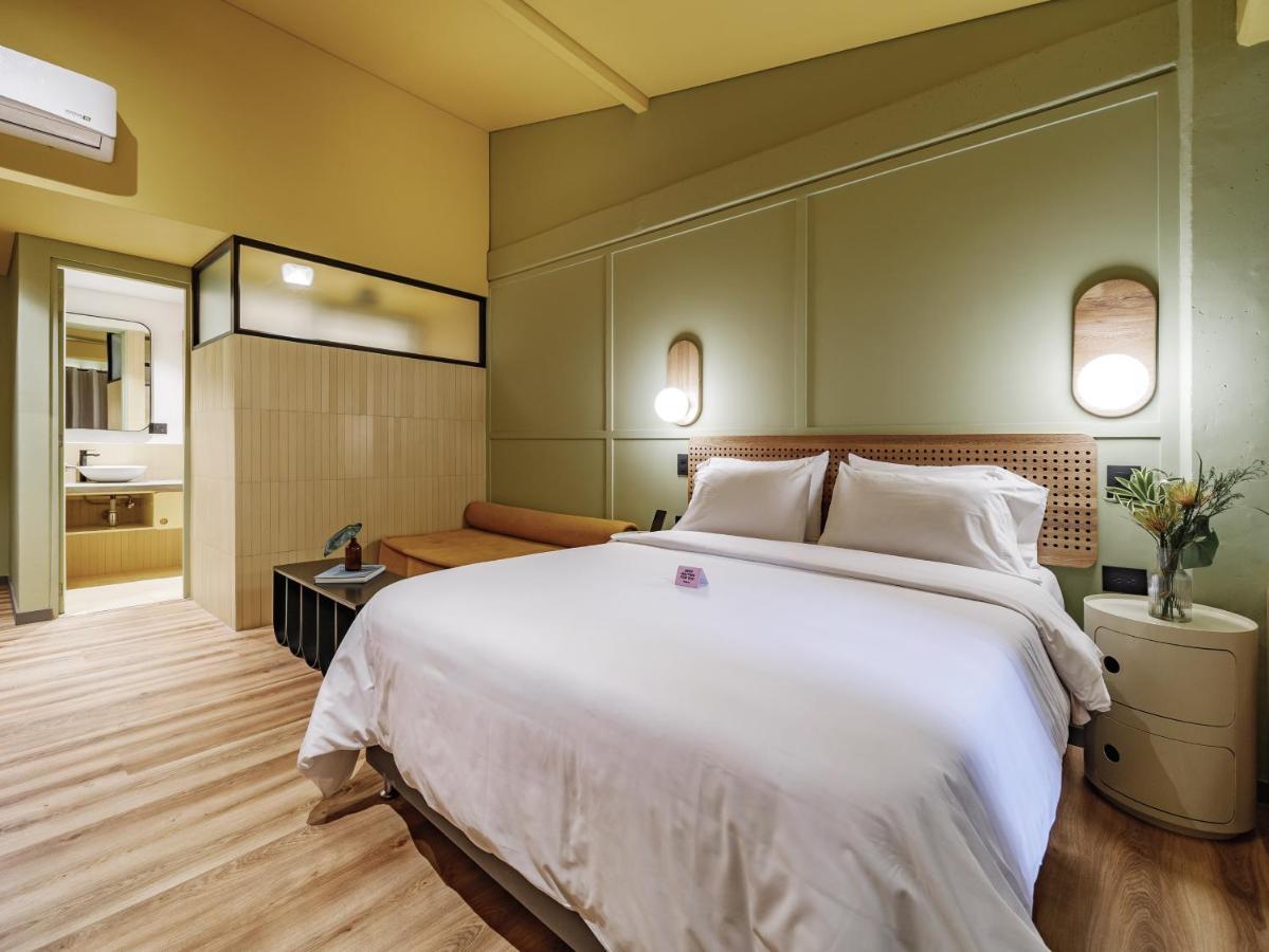 The Somos Flats Provenza - Self Check-in