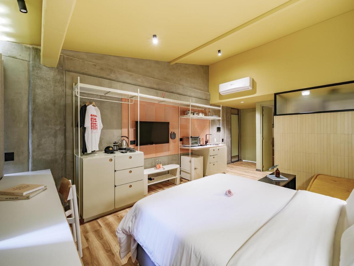 Hotel The Somos Flats Provenza - Self Check-in 4*