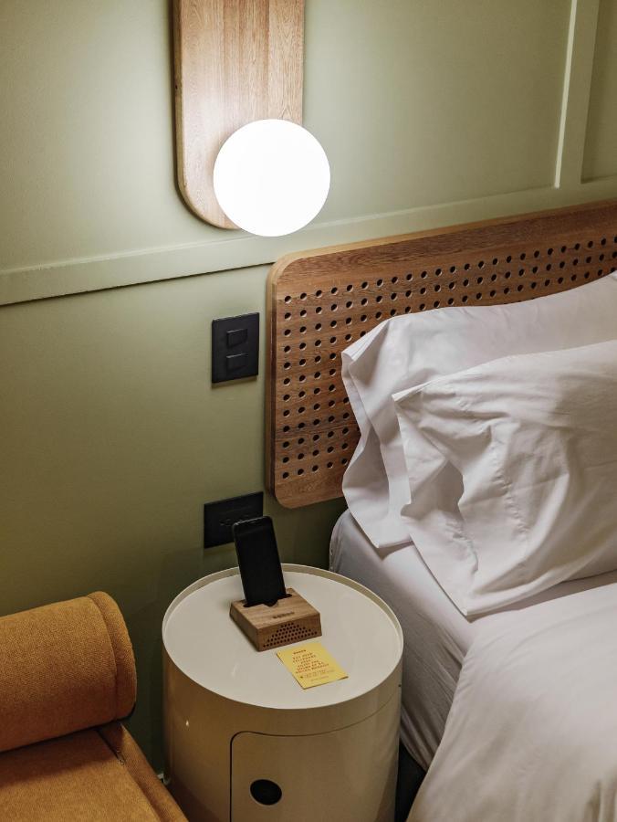 The Somos Flats Provenza - Self Check-in
